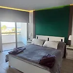 公寓 Prime Beachfront On Finikoudes