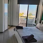 Prime Beachfront On Finikoudes 公寓 拉纳卡